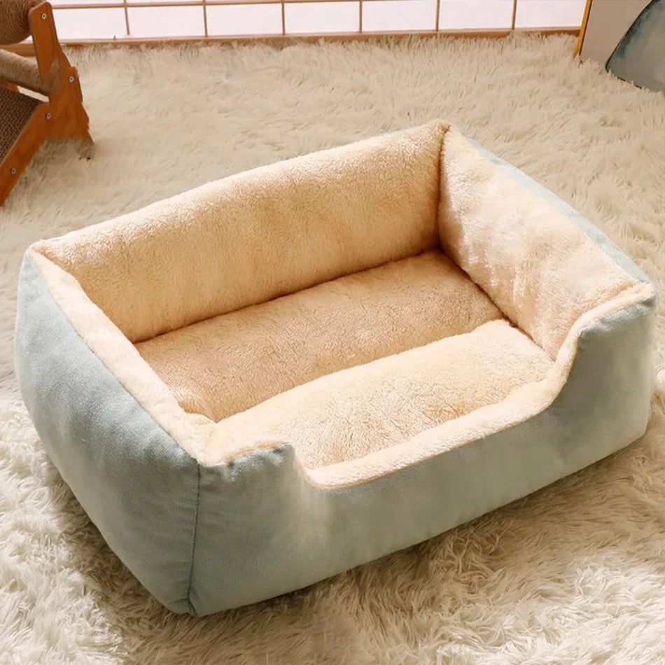 Panier Douillet en Peluche pour Chat et Petit Chien – 3 Tailles