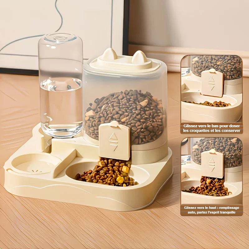 Distributeur 2-en-1 : glissez pour doser les croquettes